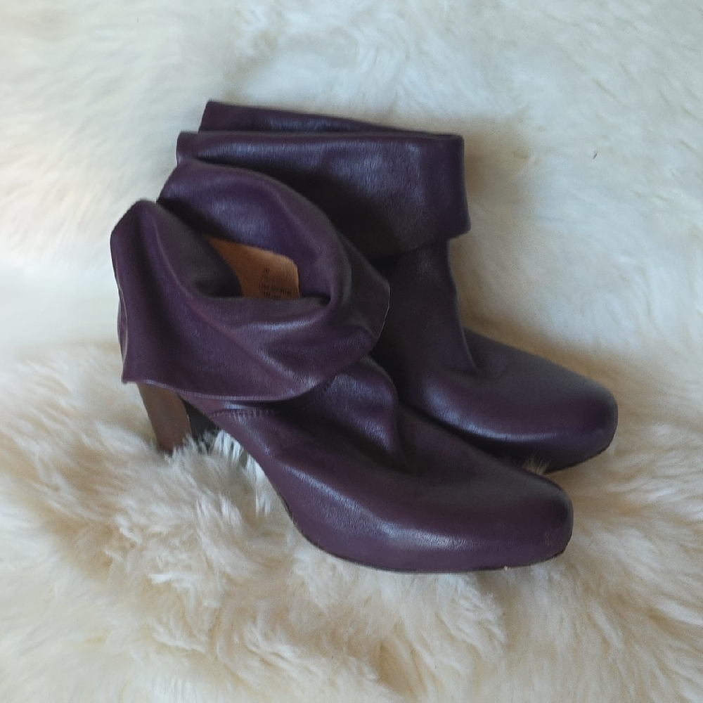 Frye Deep Purple Ankle Boots - Lisa Boot